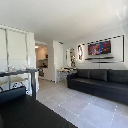 Appartement Modern Sea View In Benal *